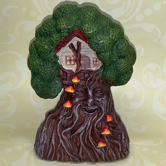 Fairy Garden Green Man Forest Figurine with Mushrooms - Picture 12 of 12